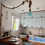 Cactus's House, 150 M Beach, 1 Bdr, 4 Guests, Wifi, Netflix, Appartement *